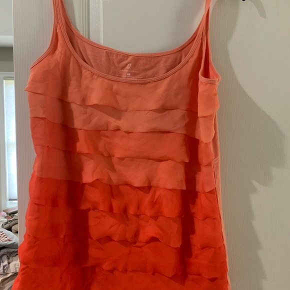 New York & Company Tops - Woman’s NY&C pretty orange sleeveless top